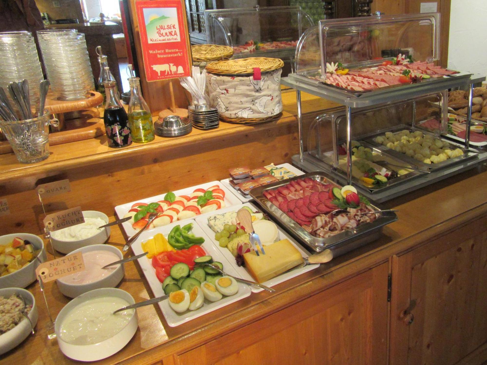 Hotel Alpensonne Riezlern Ngoại thất bức ảnh